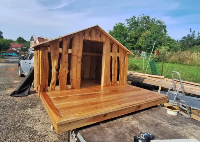 Akátová odpočívka pro školku