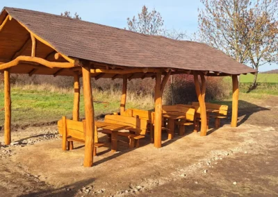 Pergola z akátového dřeva
